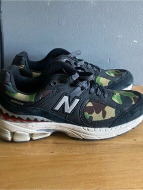 Bape x New balance 2002R size 8.5